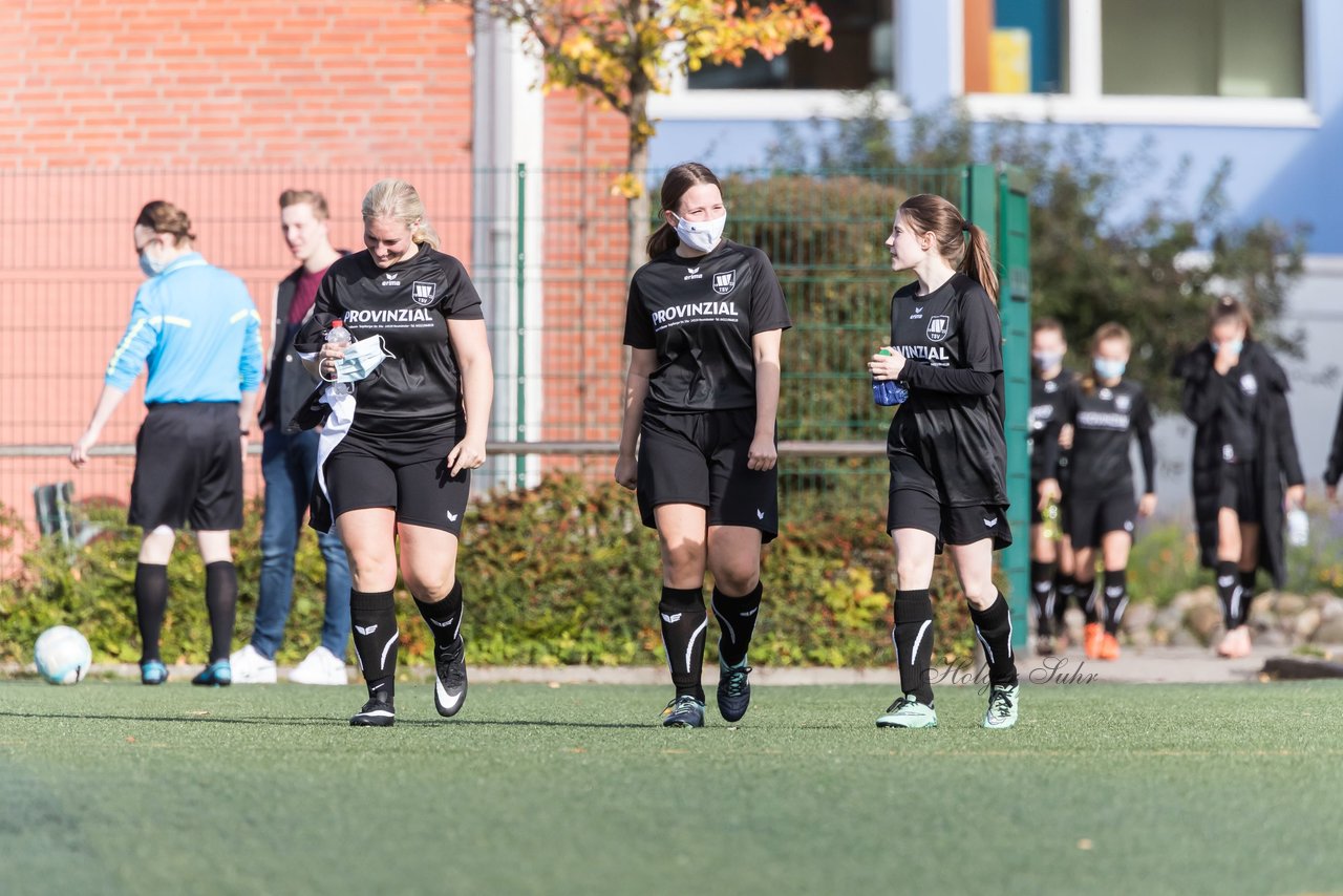 Bild 209 - Frauen SV Henstedt Ulzburg III - TSV Wiemersdorf : Ergebnis: 2:1